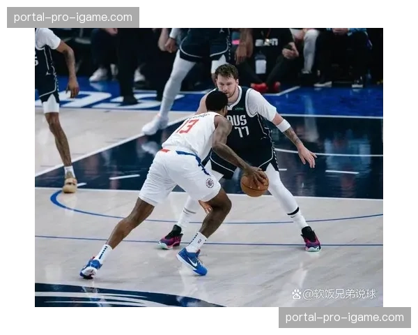 东契奇场均35+三双却难求一胜，深度剖析独行侠防守体系的崩坏